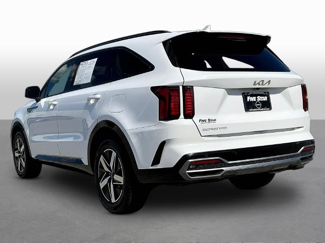 Used 2023 Kia Sorento S FWD image 5