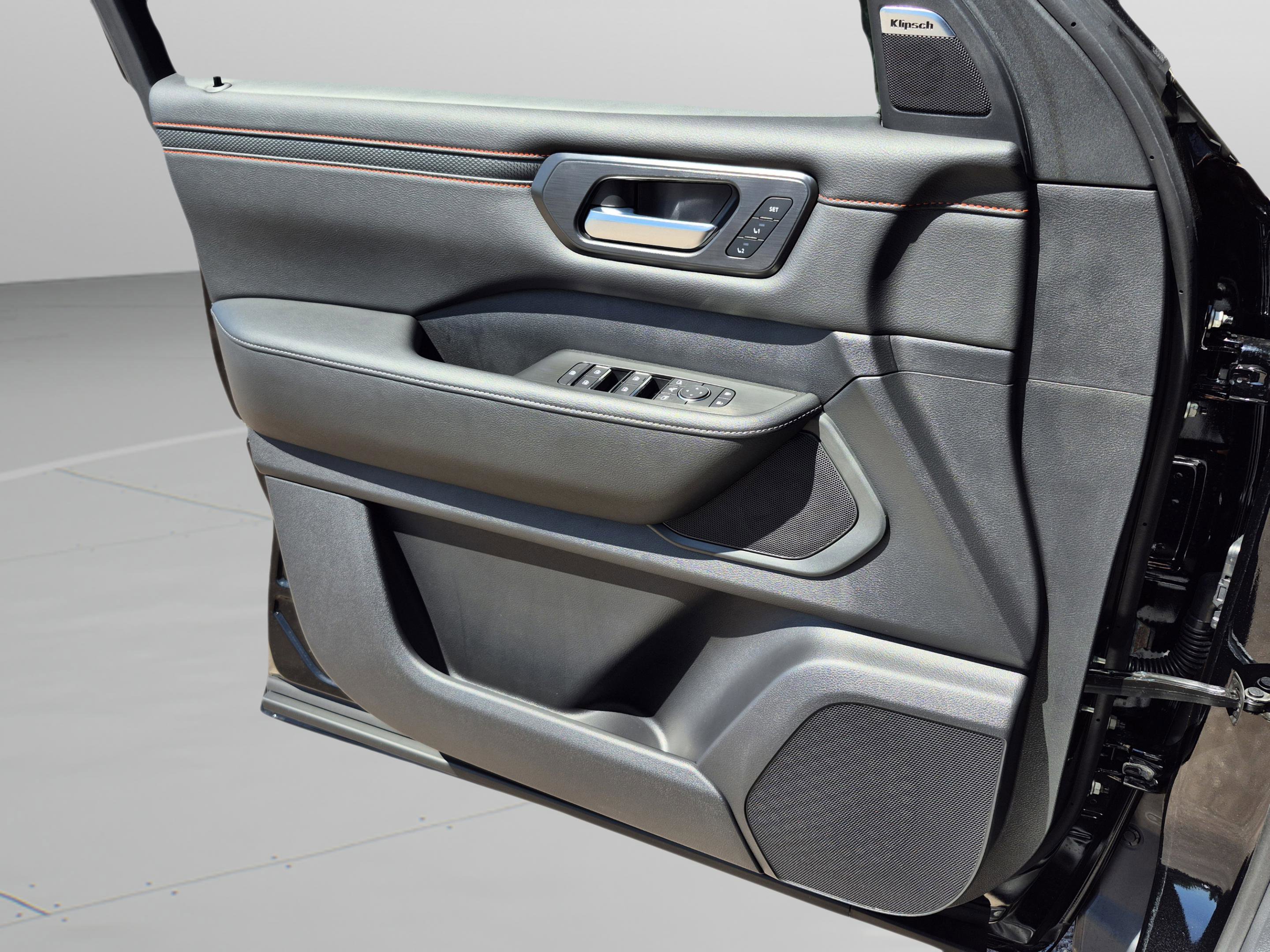 New 2026 Nissan Armada PRO-4X AWD/4WD image 26