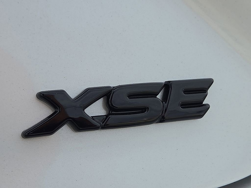 New 2026 Toyota Camry XSE FWD image 12