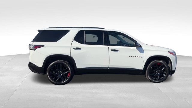 Used 2021 Chevrolet Traverse Premier w/ Redline Edition AWD/4WD image 8