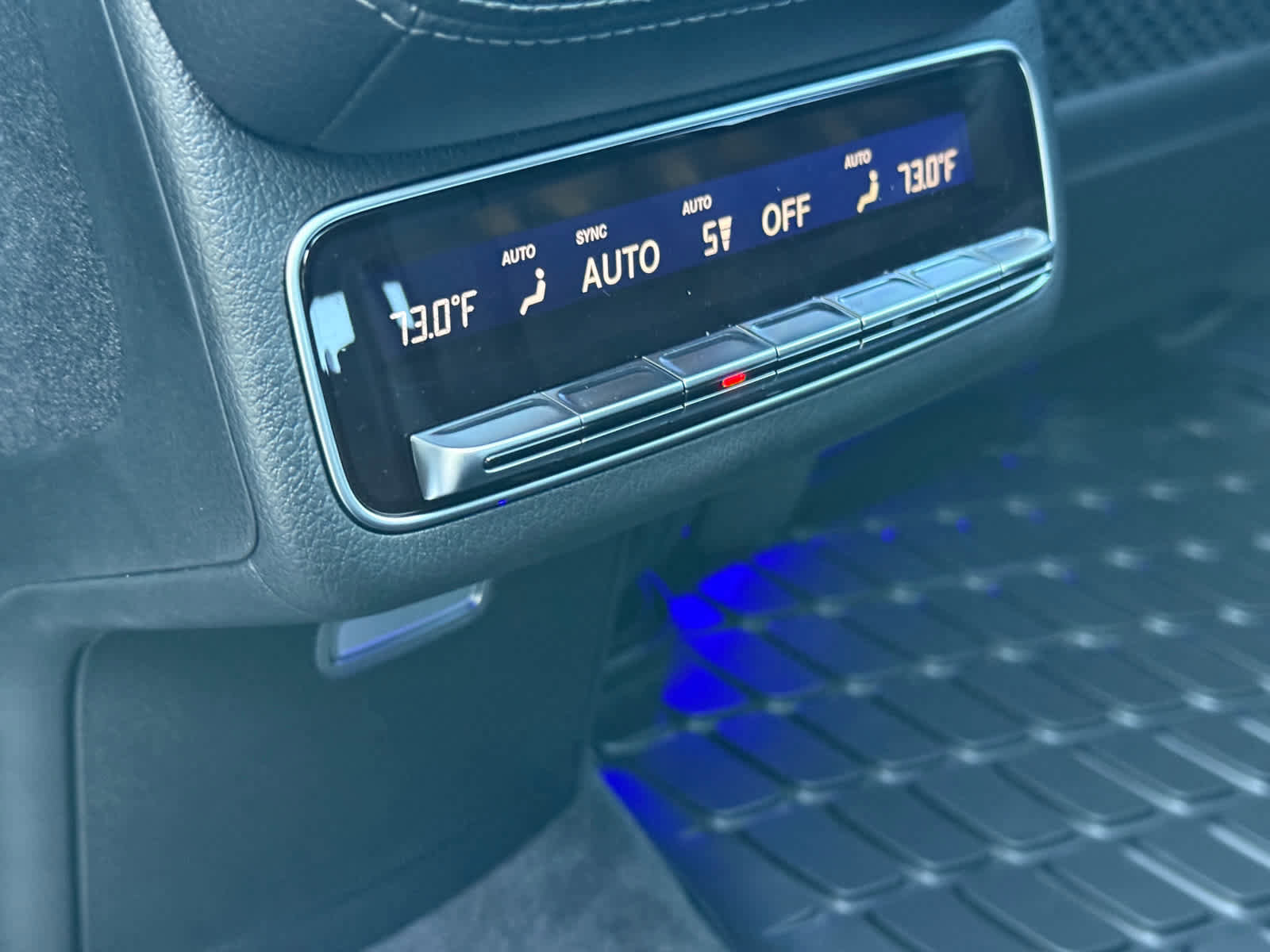 New 2026 Mercedes-Benz GLS 450 4MATIC image 34