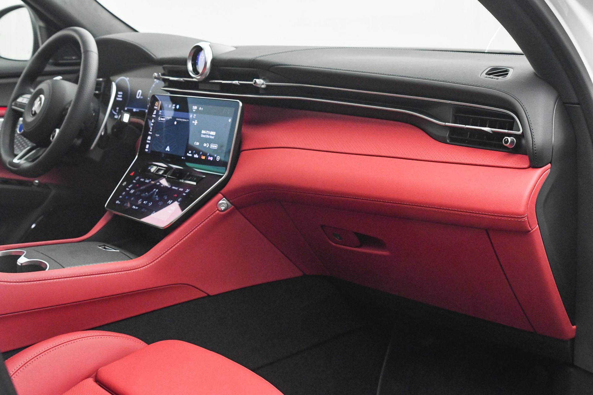 New 2025 Maserati Grecale Trofeo image 19