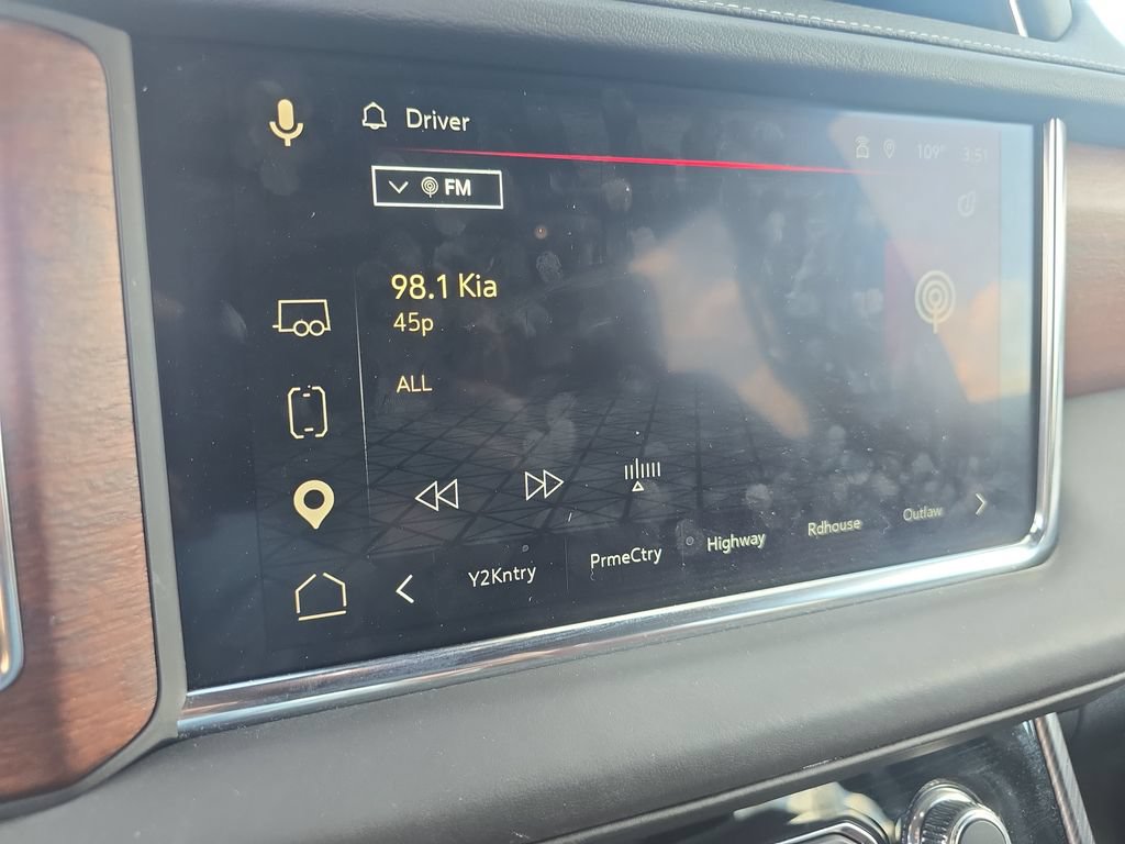Used 2024 GMC Yukon Denali Ultimate AWD/4WD image 22