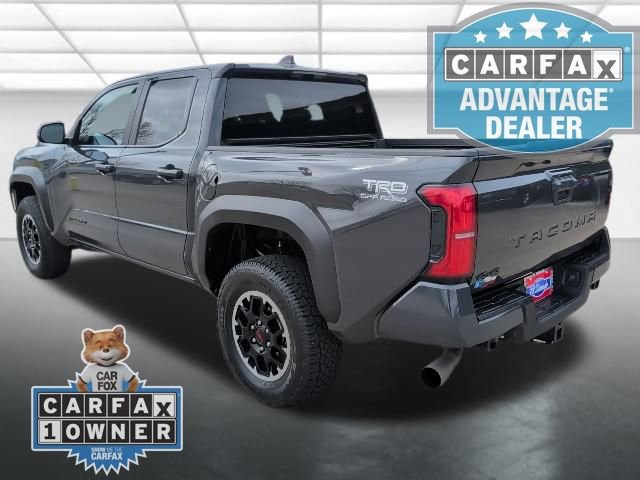 Used 2025 Toyota Tacoma TRD Off-Road image 2