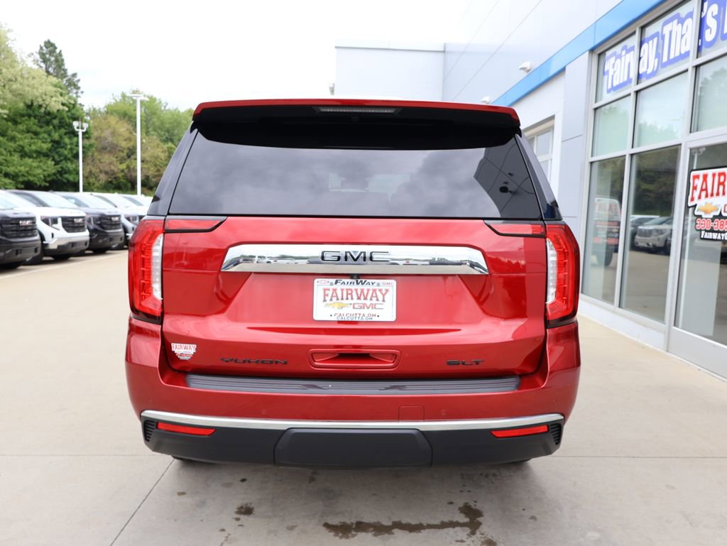 Used 2023 GMC Yukon SLT w/ SLT Premium Package AWD/4WD image 9