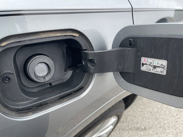 Used 2024 Buick Envision Avenir image 16