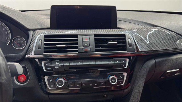 Used 2020 BMW M4 Coupe w/ Competition Package image 23