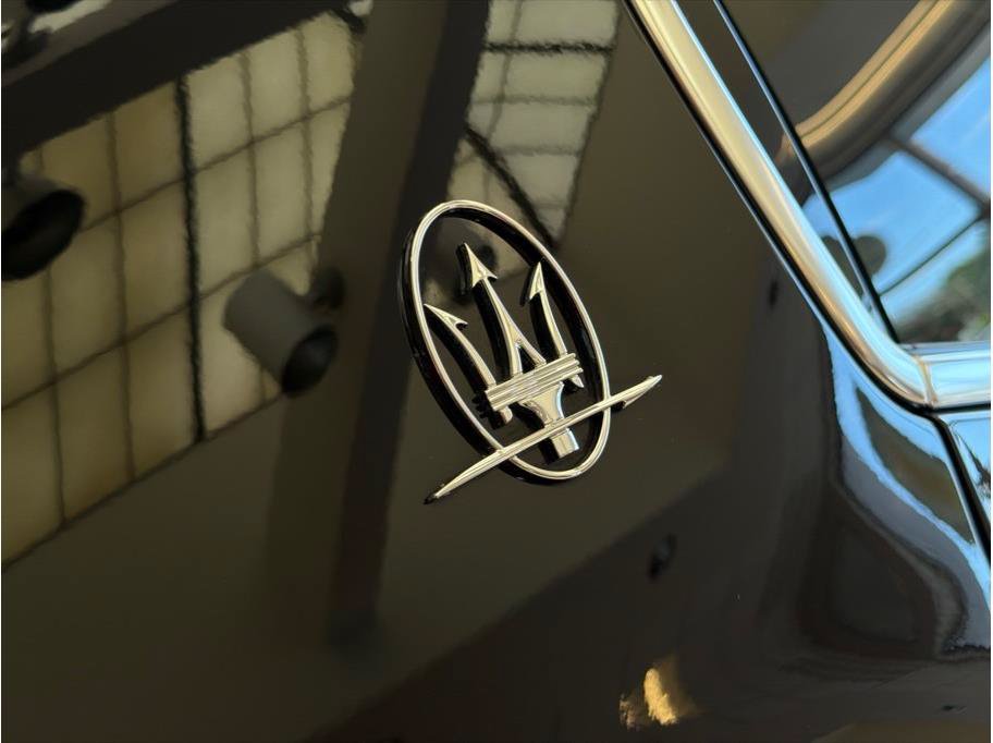 Used 2019 Maserati Ghibli RWD image 35