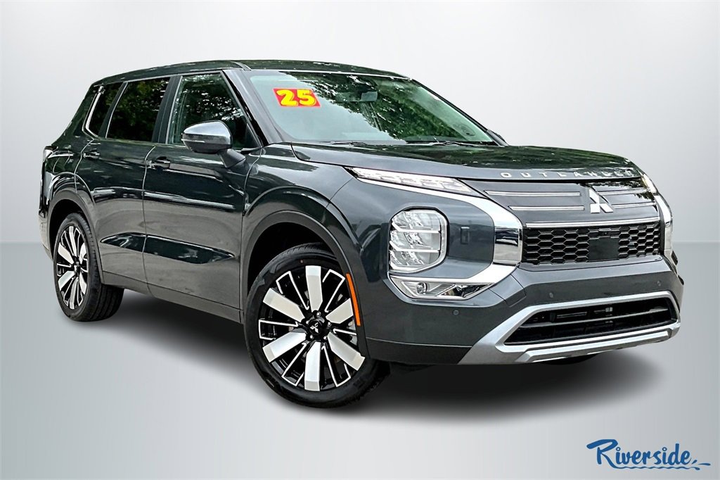 New 2025 Mitsubishi Outlander SE image 1