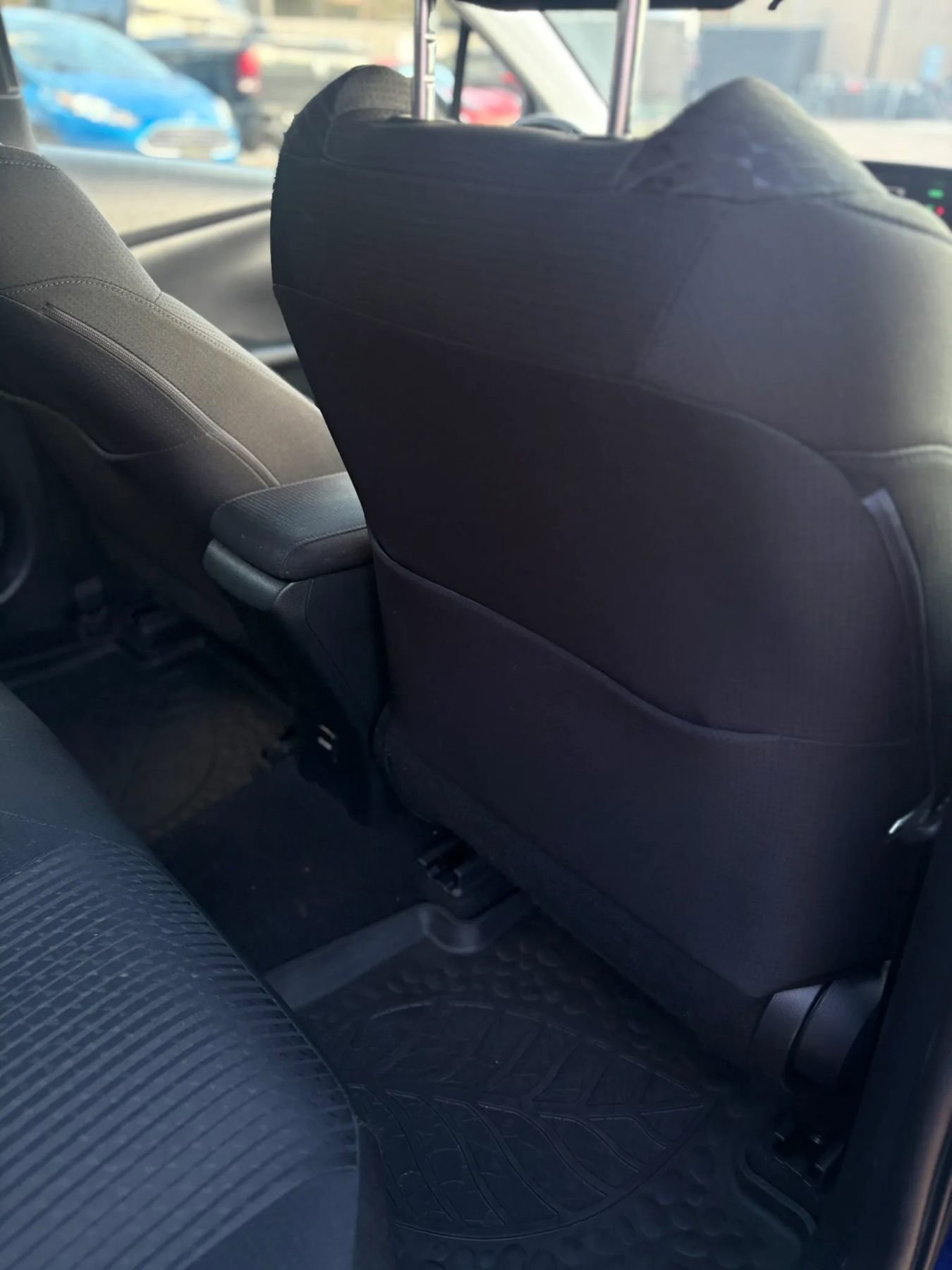 Used 2018 Toyota Prius Three FWD image 21
