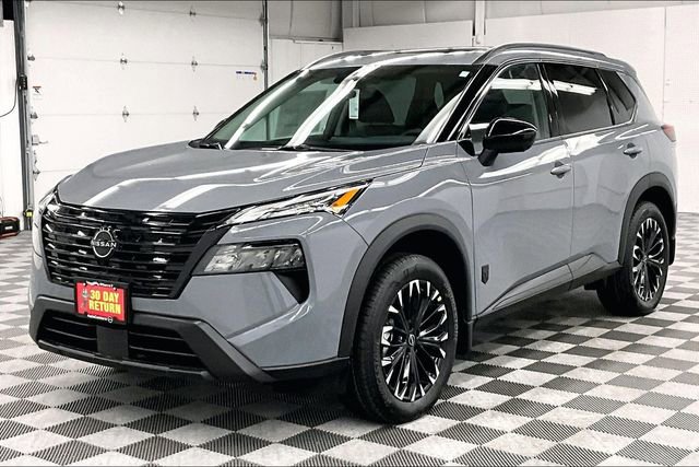 New 2026 Nissan Rogue Dark Armor AWD/4WD image 2