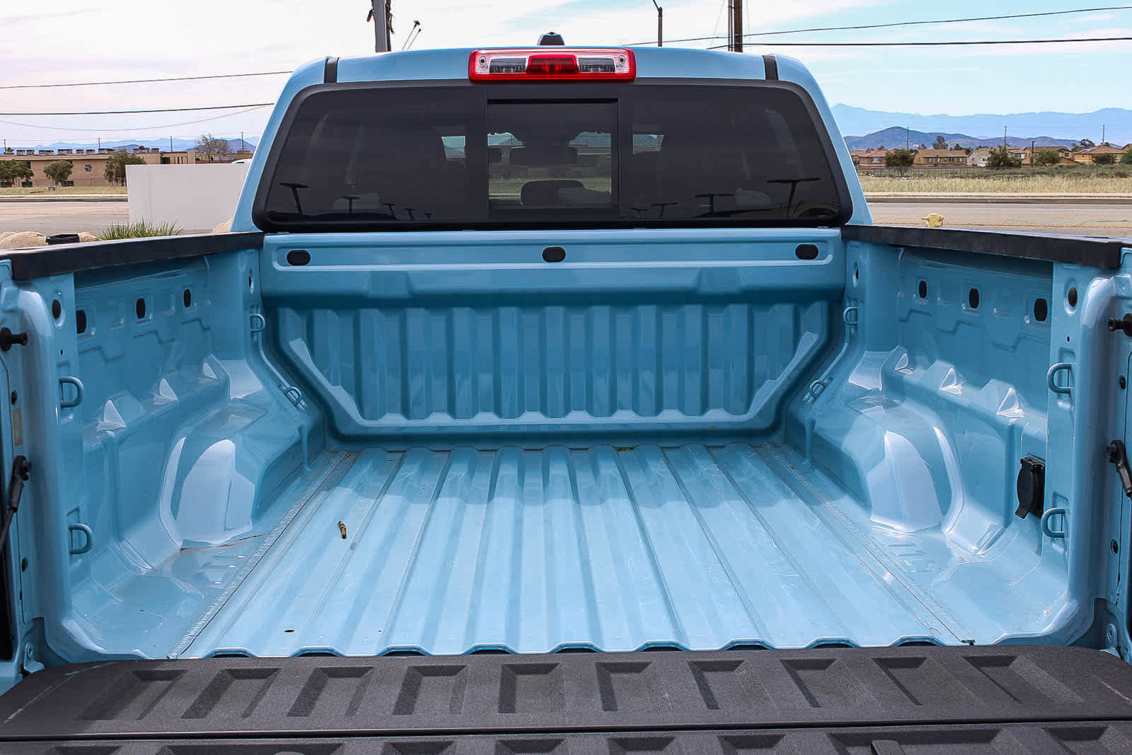 Used 2025 Chevrolet Colorado LT w/ LT Convenience Package image 24