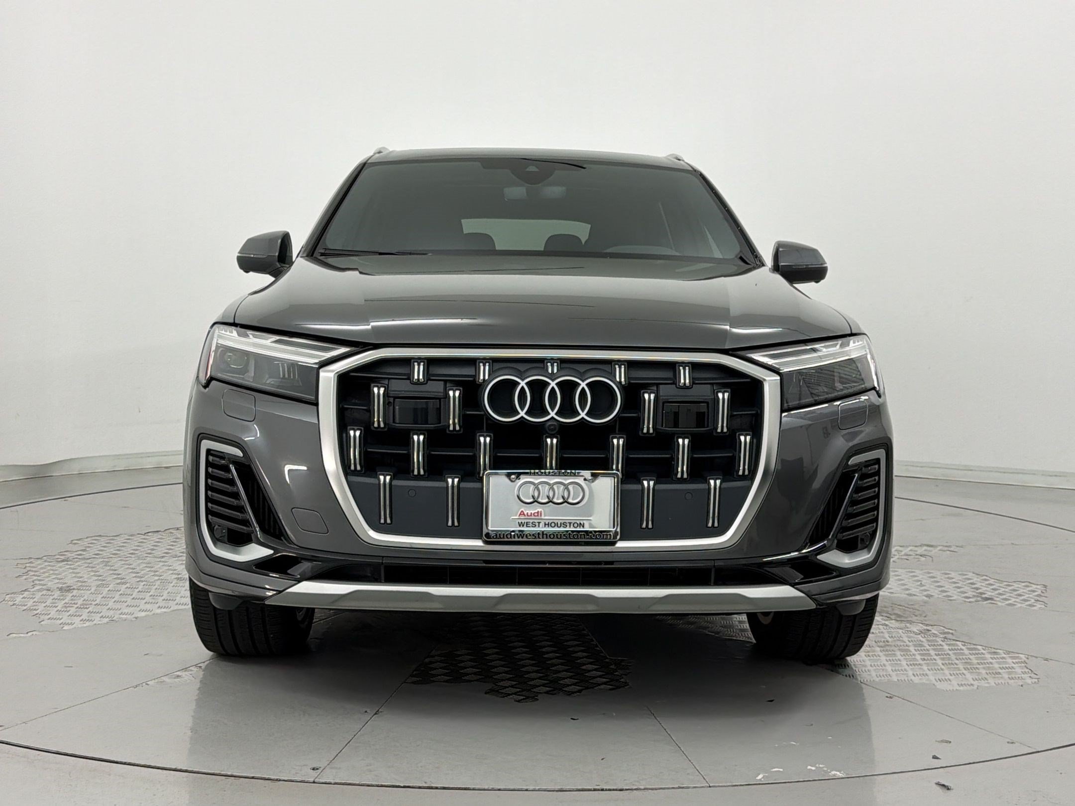 Used 2025 Audi Q7 3.0T Premium Plus AWD/4WD image 6