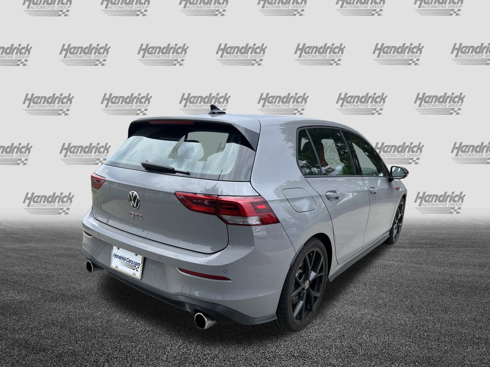 Used 2024 Volkswagen GTI SE FWD image 11
