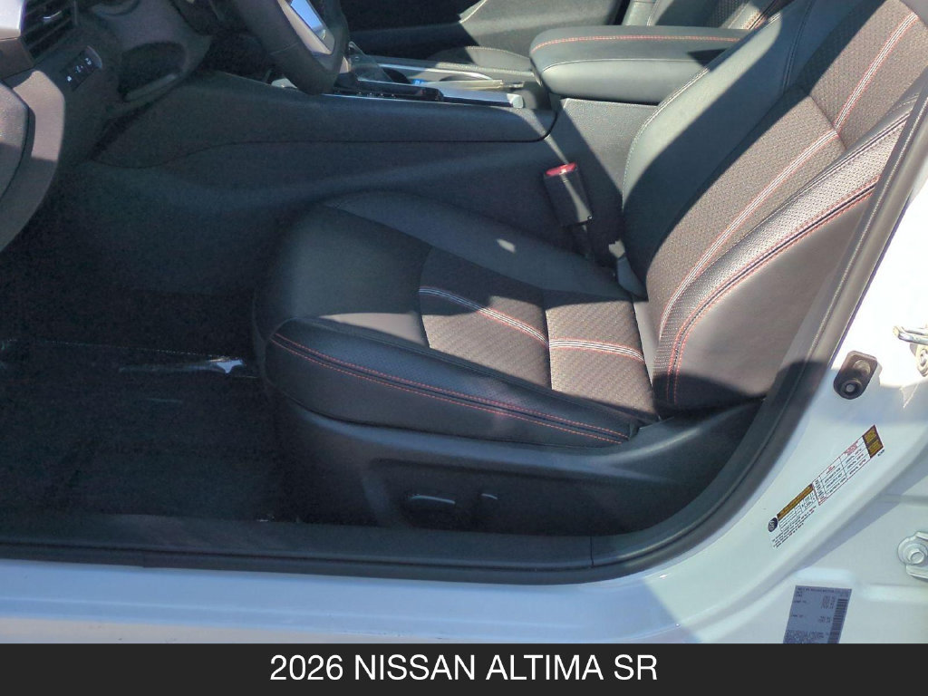 Used 2026 Nissan Altima 2.5 SR w/ SR Midnight Edition Package FWD image 15