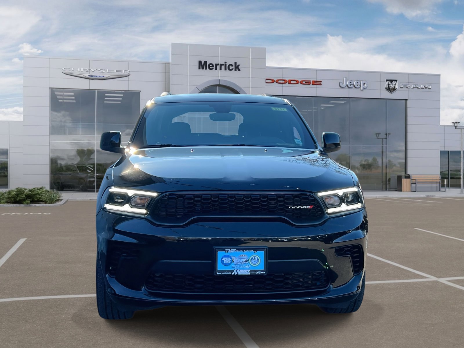 Used 2025 Dodge Durango GT w/ Blacktop Package AWD/4WD image 3