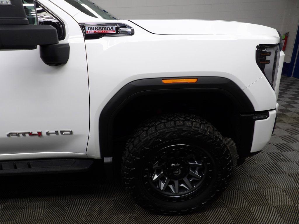 Used 2024 GMC Sierra 2500 AT4 w/ AT4 Premium Plus Package image 39