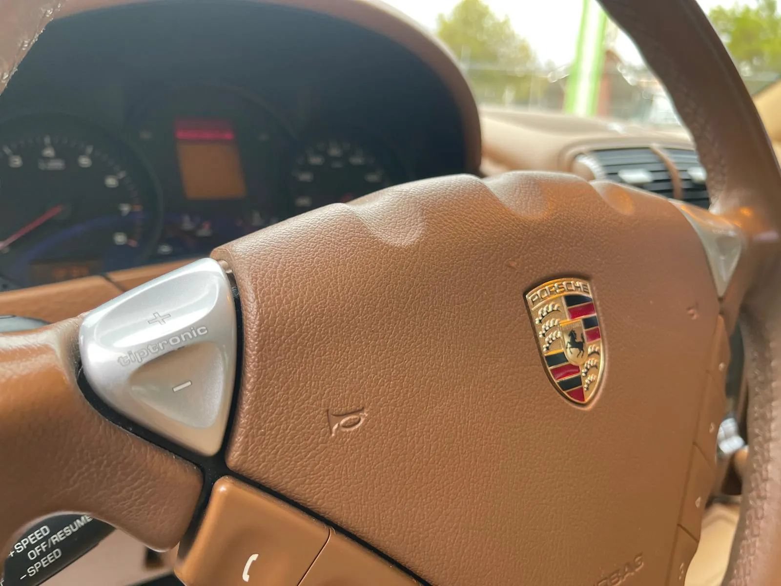 Used 2010 Porsche Cayenne AWD/4WD image 29