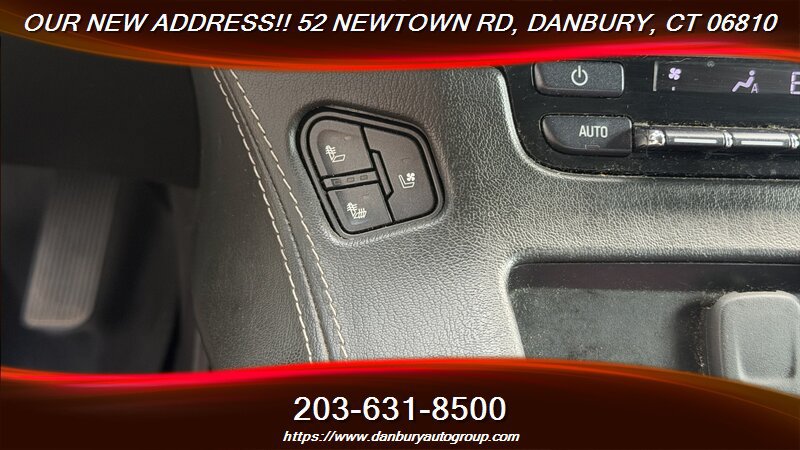 Used 2019 GMC Yukon XL SLT AWD/4WD image 24