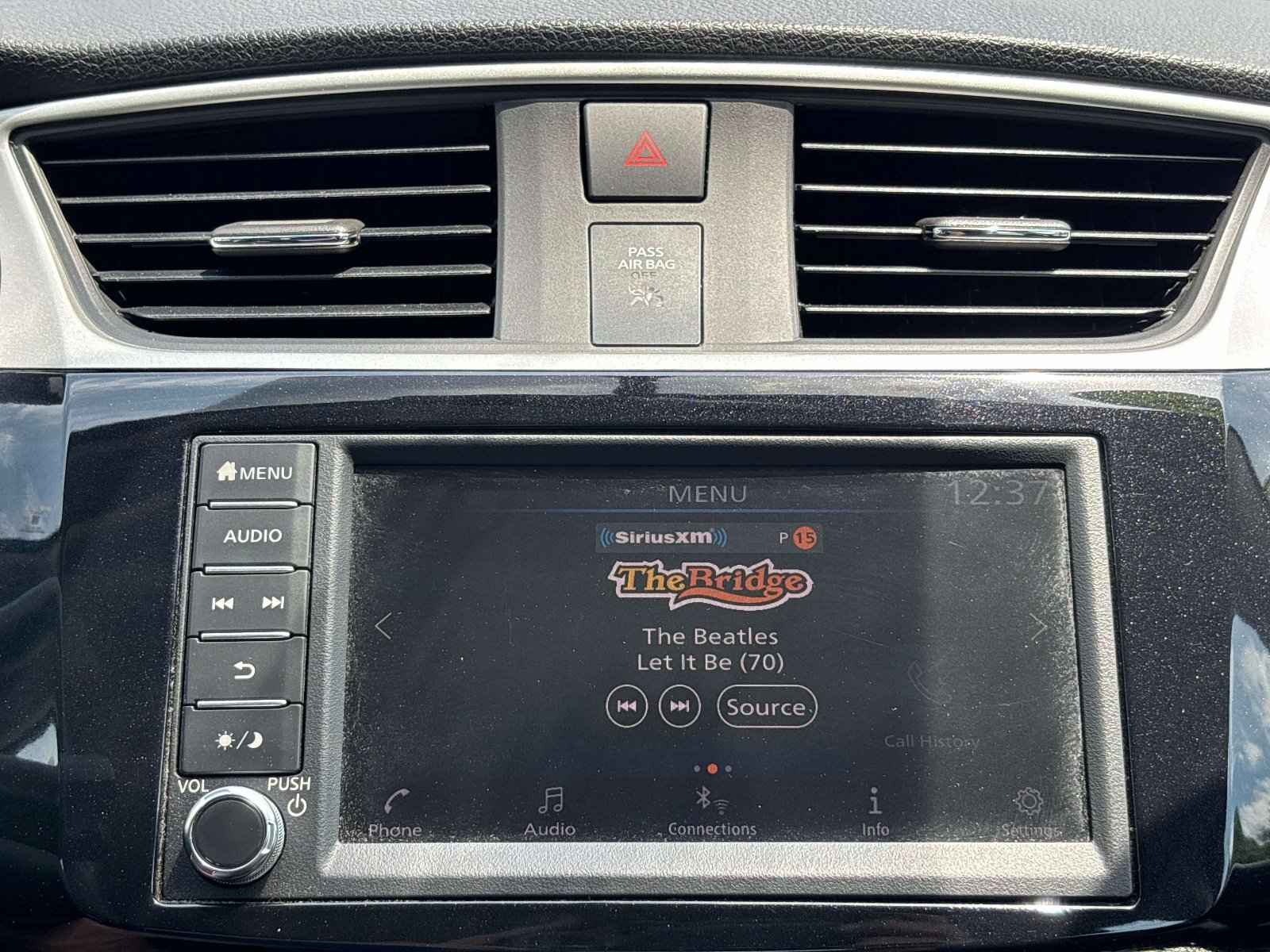 Used 2019 Nissan Sentra SV FWD image 18