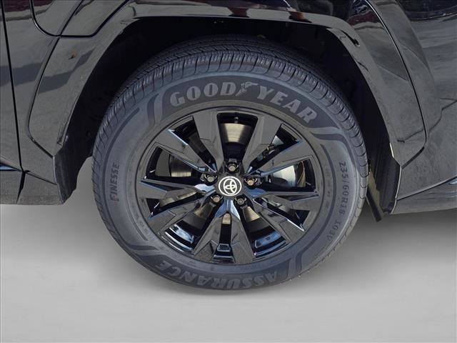 New 2026 Toyota RAV4 AWD Plug-in Hybrid image 9