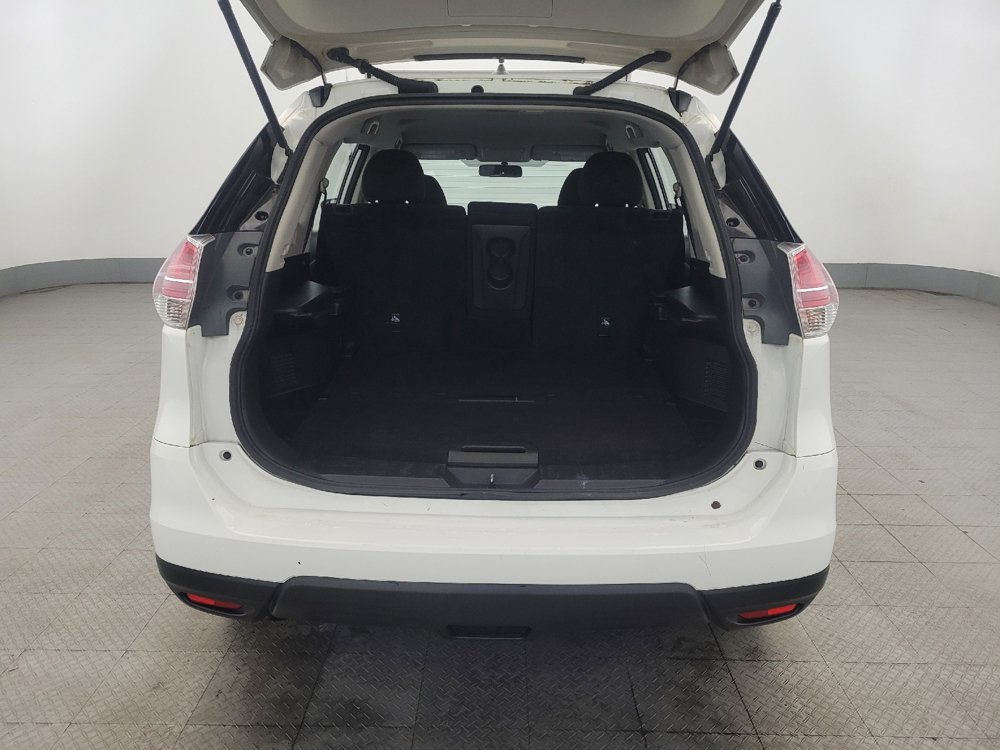 Used 2016 Nissan Rogue S image 29