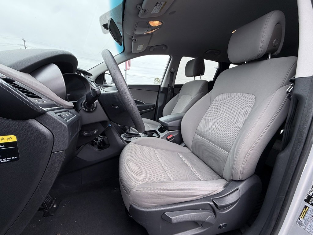 Used 2016 Hyundai Santa Fe Sport image 22