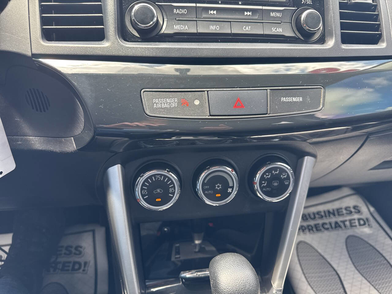 Used 2016 Mitsubishi Lancer ES image 27