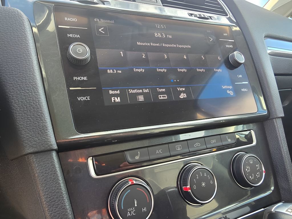 Used 2018 Volkswagen Golf Alltrack SE image 21