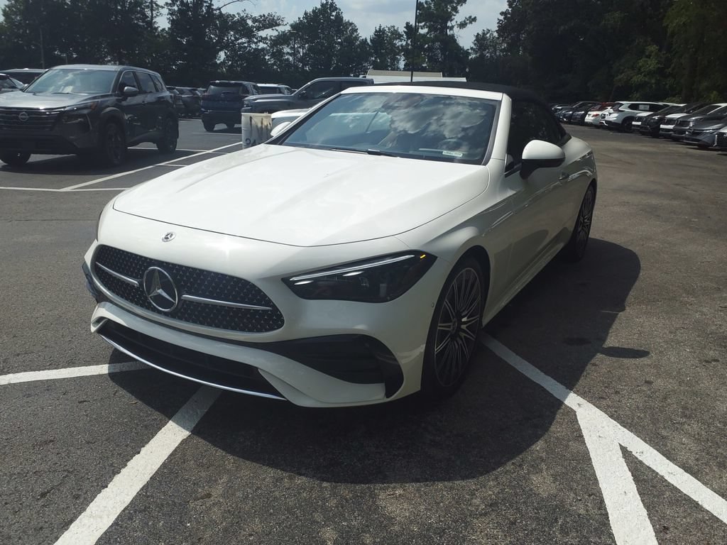 Certified 2025 Mercedes-Benz CLE 300 4MATIC Cabriolet image 3
