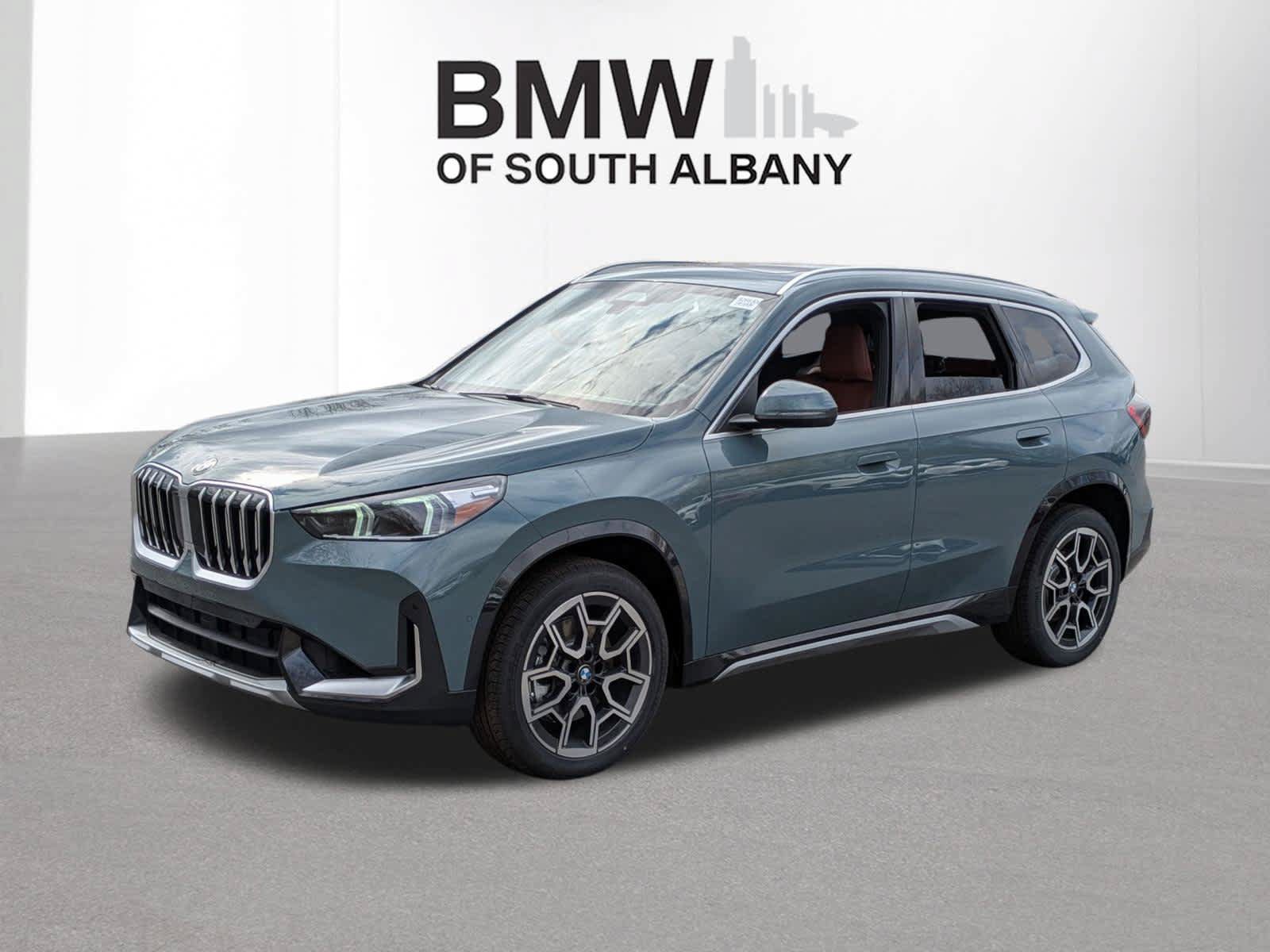 New 2026 BMW X1 xDrive28i w/ Convenience Package AWD/4WD image 2