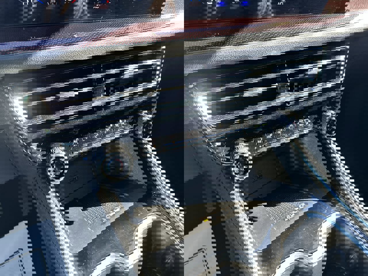 New 2026 Chevrolet Traverse Z71 w/ Driver Confidence Package image 29