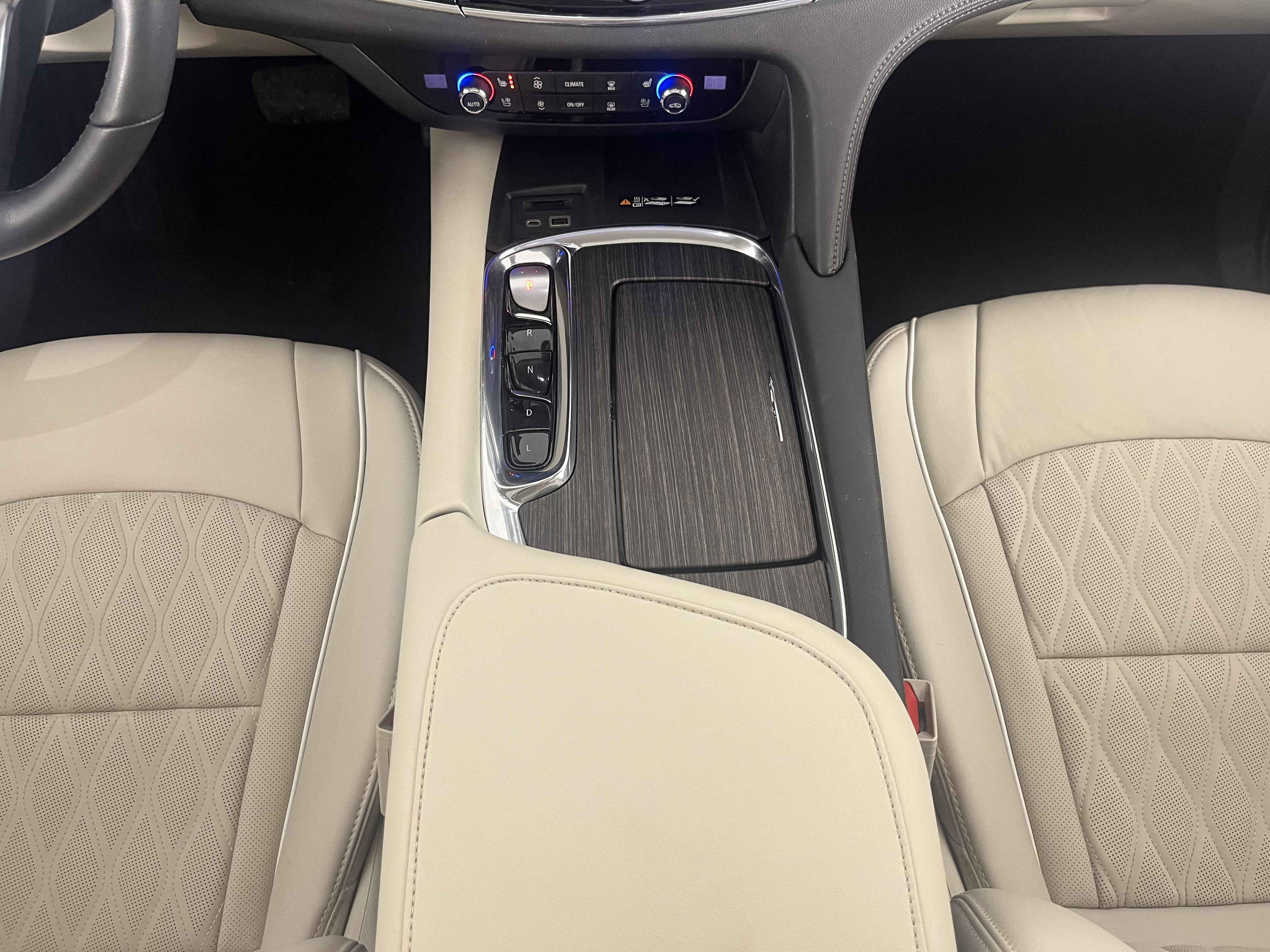 Used 2023 Buick Enclave Avenir w/ Avenir Technology Package image 16