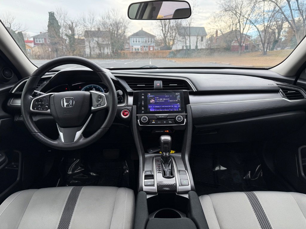 Used 2018 Honda Civic EX image 18