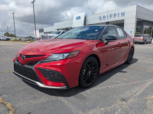 Used 2024 Toyota Camry XSE image 9