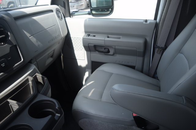 New 2027 Ford E-450 and Econoline 450 Super Duty w/ Power Equipment Group RWD image 8