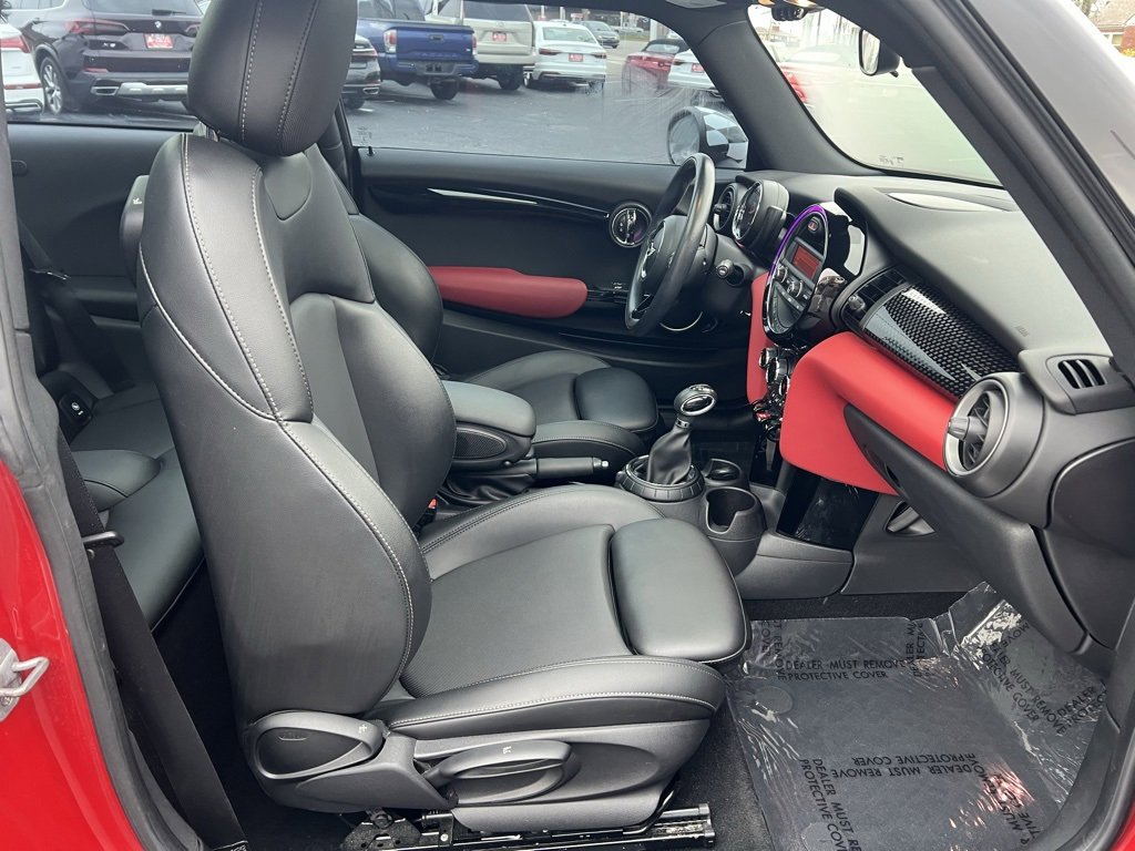 Used 2014 MINI Cooper S image 15