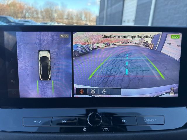 Used 2024 Nissan Rogue SL image 26