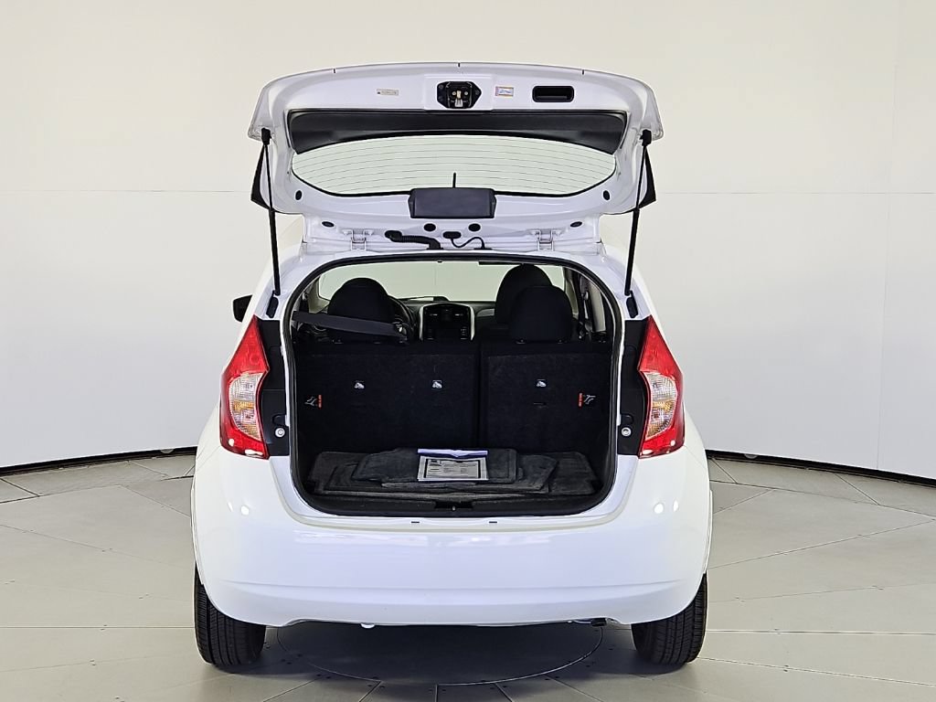 Used 2016 Nissan Versa Note SV FWD image 10