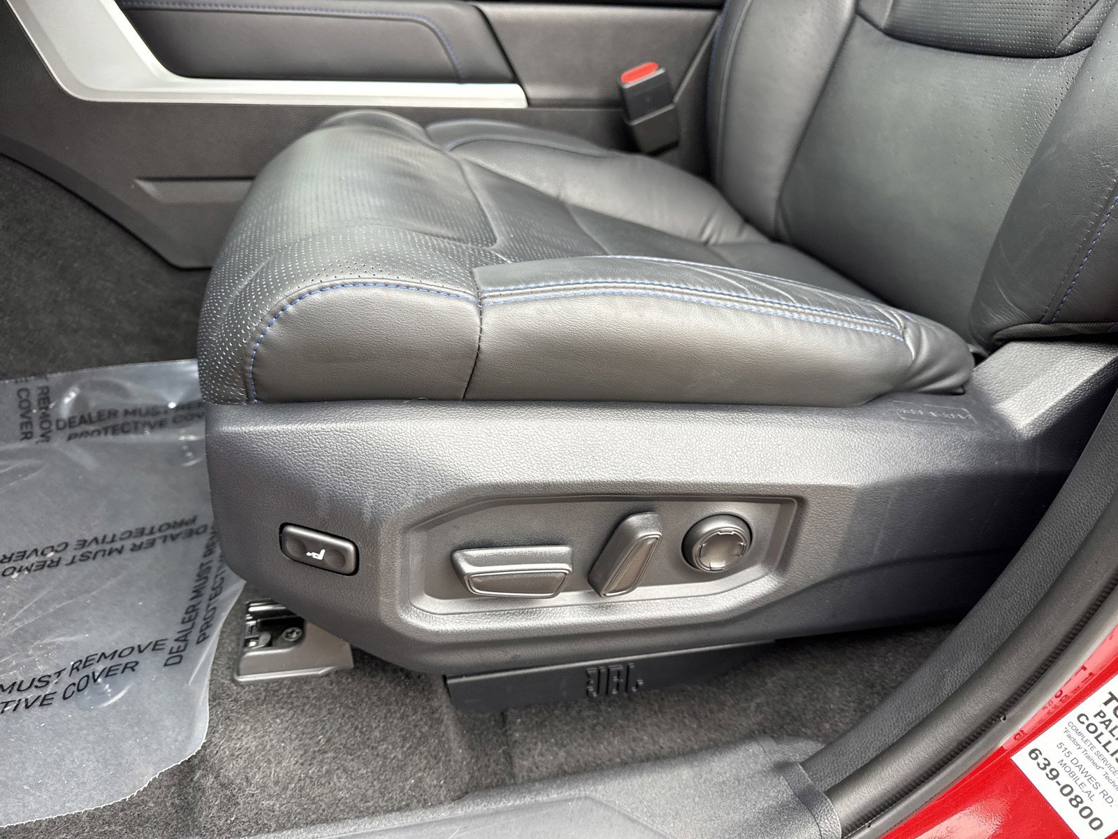 Used 2025 Toyota Sequoia Platinum image 13