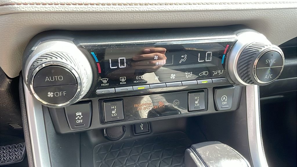 Certified 2021 Toyota RAV4 XLE Premium image 18