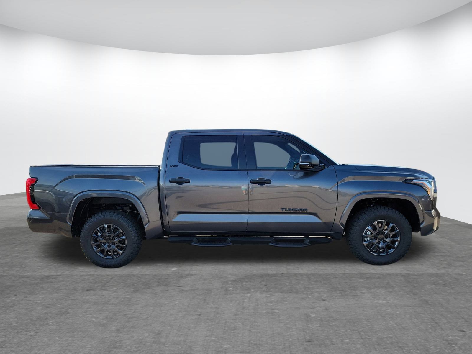 New 2026 Toyota Tundra SR5 w/ SR5 Convenience Package image 4