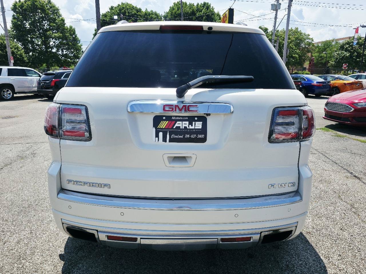 Used 2013 GMC Acadia Denali AWD/4WD image 6