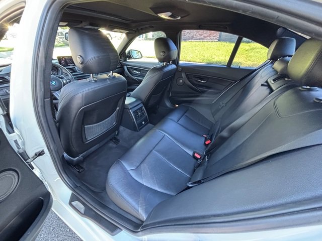 Used 2015 BMW 335i Sedan RWD image 30
