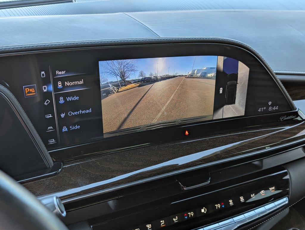 Certified 2023 Cadillac Escalade ESV Sport Platinum image 28