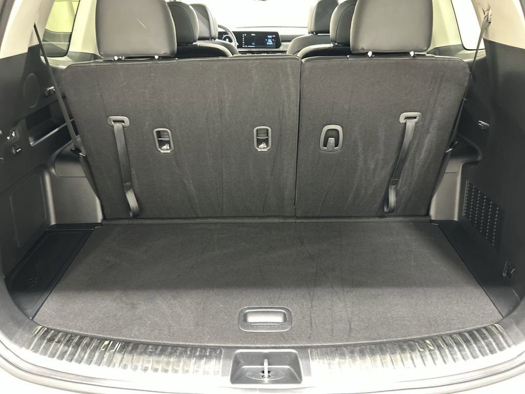 Certified 2025 Kia Telluride SX w/ SX Captain's Chair Package AWD/4WD image 25