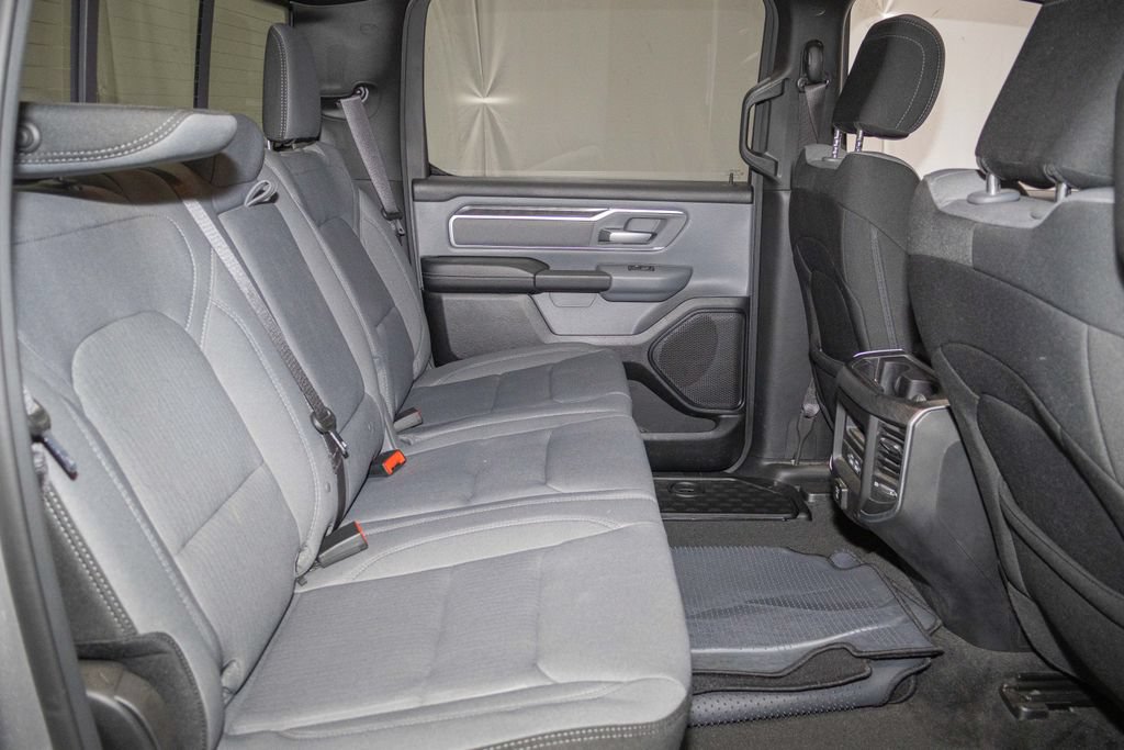Used 2021 RAM 1500 Big Horn AWD/4WD image 13