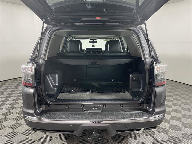 Used 2016 Toyota 4Runner Limited w/ Four Season Floor Mat Package AWD/4WD image 22