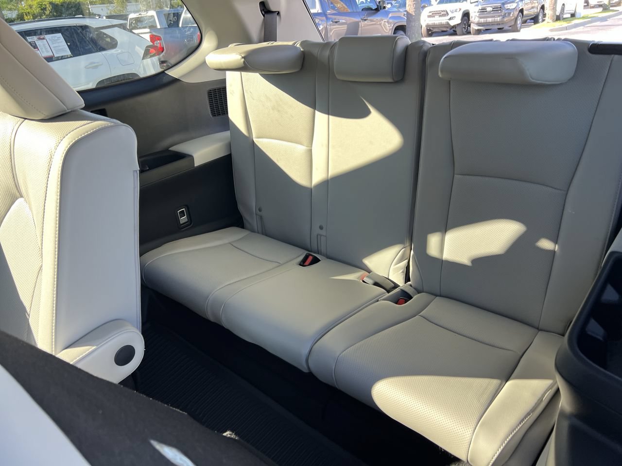 Used 2026 Toyota Grand Highlander AWD image 33