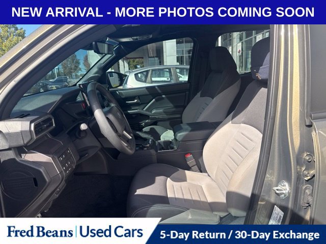 Used 2025 Toyota Tacoma TRD Sport w/ TRD Sport Upgrade Package AWD/4WD image 11